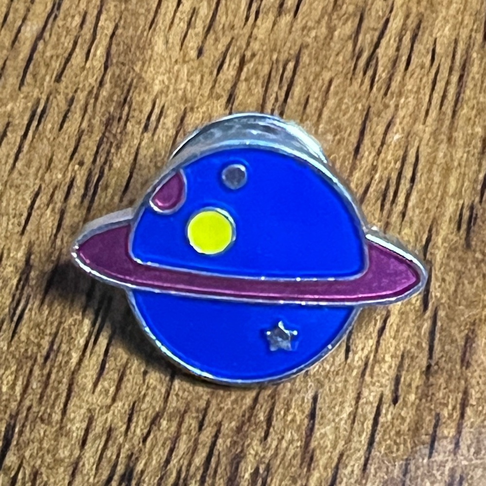 *5/$15* NEW - Planet Enamel Pin